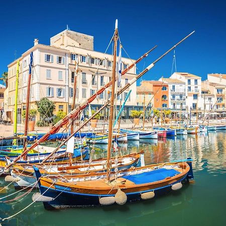 Grand T3 Lumineux Spacieux Propre, Tout Confort, Parking, Ascenseur, Emplacement Central Unique, Port-Commerces-Mer Et Plages A Pied, Location Du Samedi Au Samedi ซานารี-ซูร์-แมร์ ภายนอก รูปภาพ